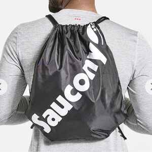 Saucony Sting Bag 14.75” x 17”